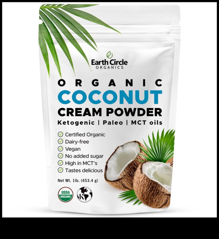 Rīta prieks: malkojot krēmīgu un tīru kokosriekstu pienu